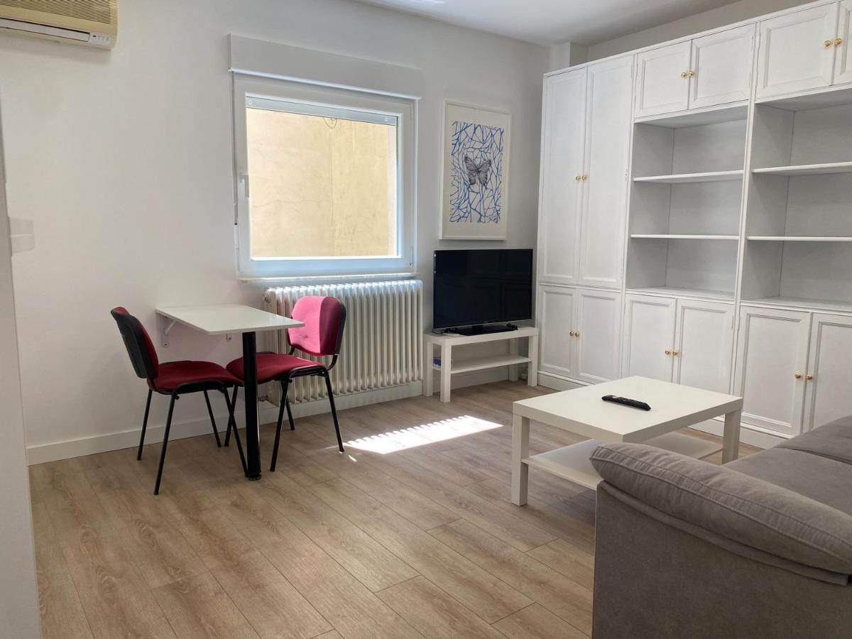 Casa Breton-gran Via Apartamento *